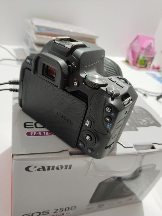 Canon EOS 250 D videokamera