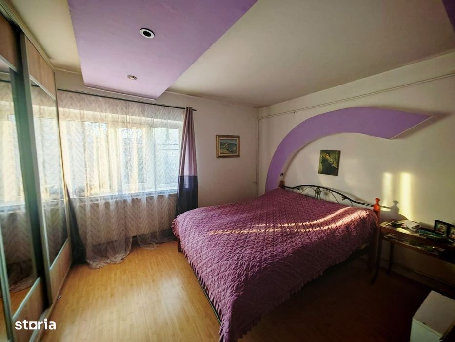 Decomandat, 4 camere, zona Brazda, 76.6 mp