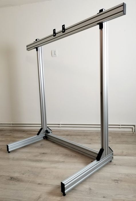 Suport Tv/monitoare multiple.