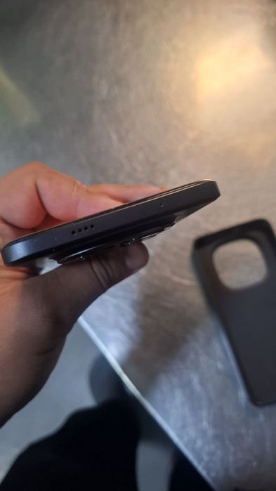 Redmi 15 pro+5g  pachti yengi holatda