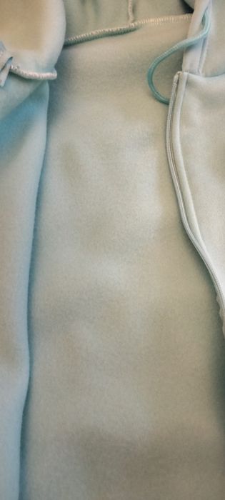 Продам свитшот женский