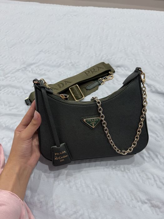 Сумка Prada. Еки ремешокпен журеди