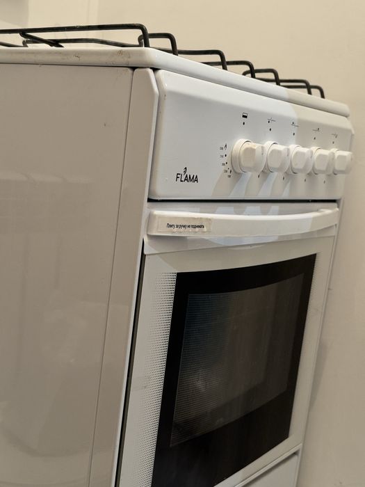 Продам газ плиту