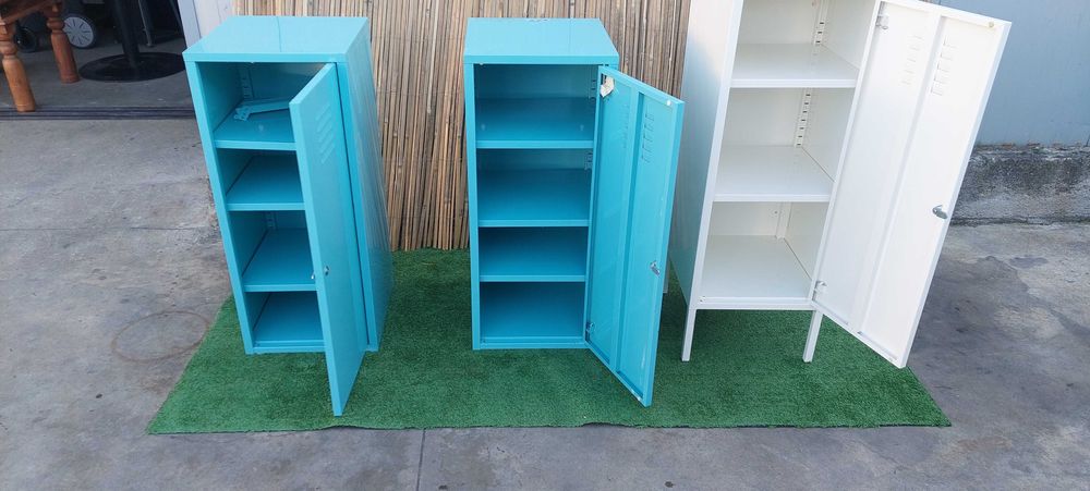 Метални шкафчета