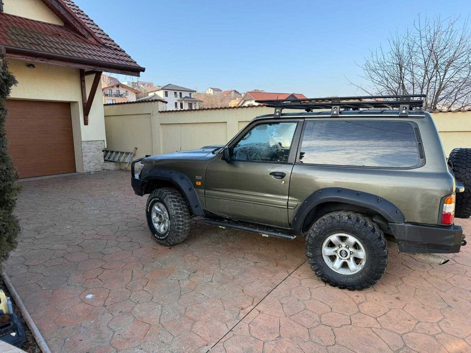 Nissan Patrol Y61