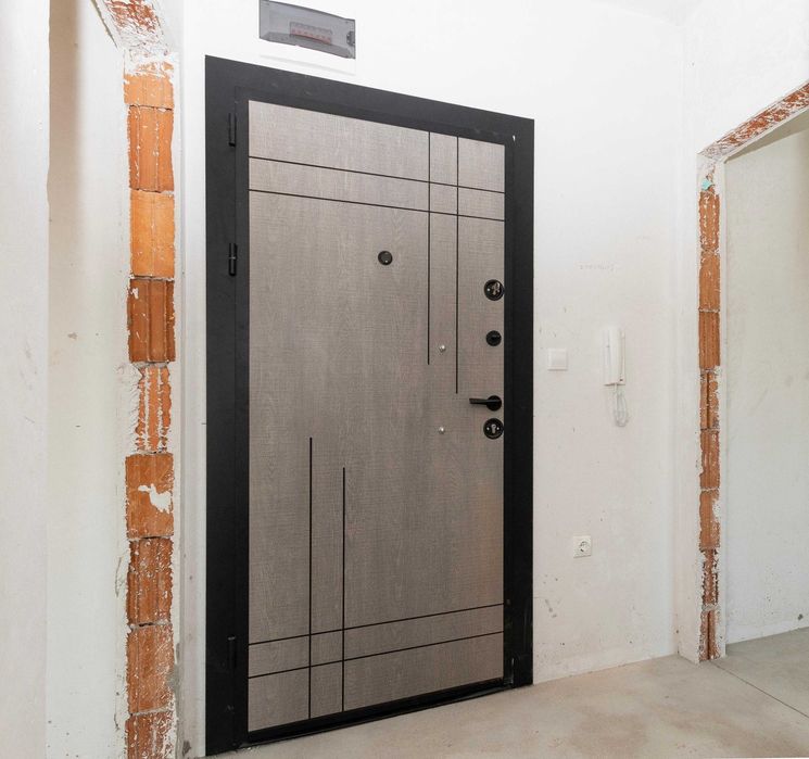 Продава се Двустаен апартамент в Търговище, Изток 1 - 56 кв.м за 683 €/кв.м - Снимка #10