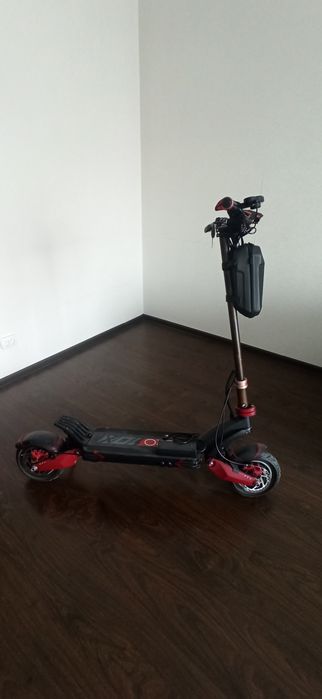 Продам Электросамокат Falcon Zero 10X