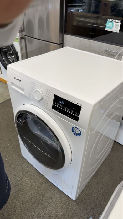 Сушилня с термопомпа ,Инверторен мотор ,SIEMENS iQ500 WT45W4B2 | 8 КГ | ТЕРМОПОМПА | SELFCLEANING CONDENSER | AUTODRY
