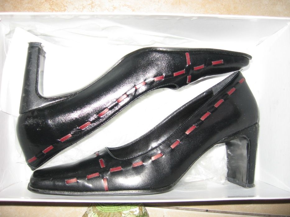 Туфли Wellis 37 р черные Испания