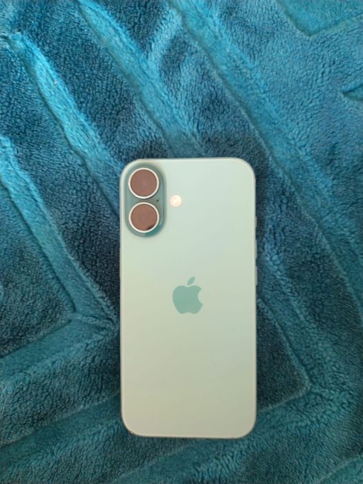 Vand Iphone 16, 256GB