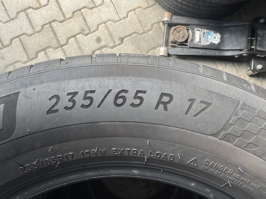 Почти Нови Летни Гуми Michelin Pilot Sport 4 235/65/17 DOT5024