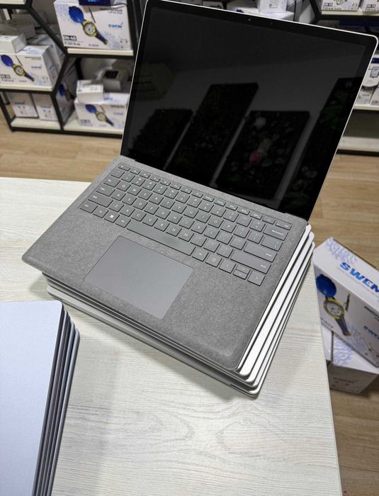 Microsoft Surface Laptop 4 13" 2K Сенсор I7-1185G7 vPro /16GB/512GB
