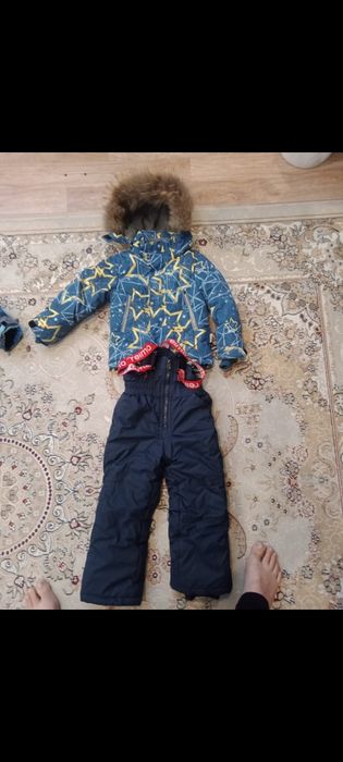 Продаётся комплект Куртка-комбинезон