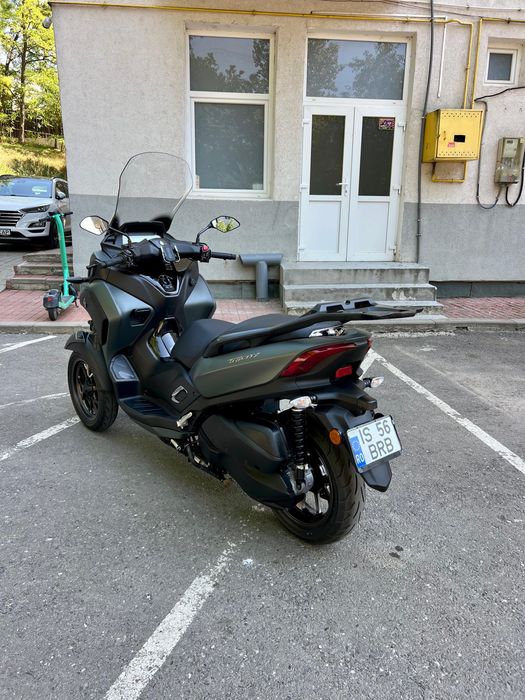 Vând Yamaha Tricity 300 2021