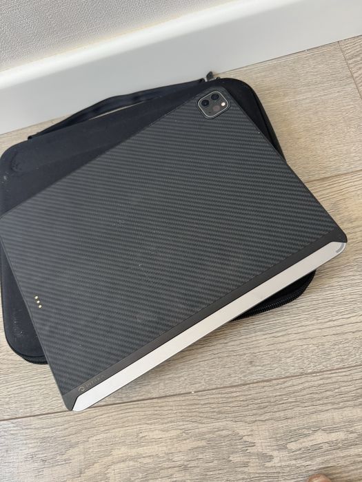 Продаю iPad в идеальном состоянии 12,9