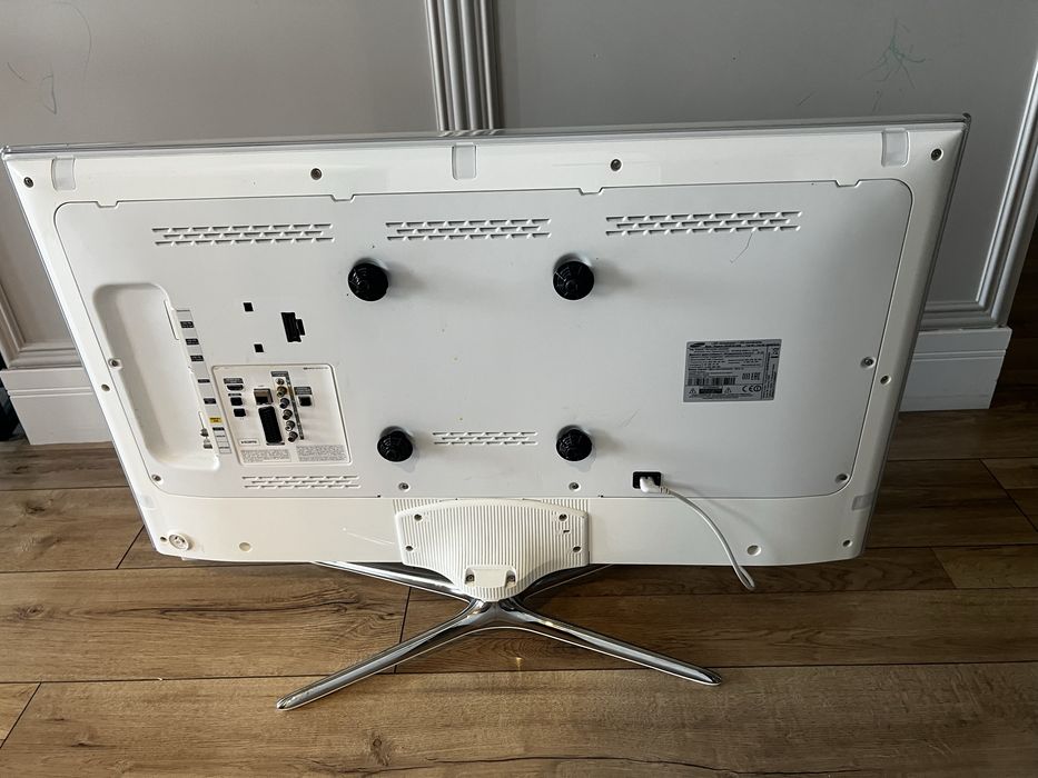 телевизор samsung