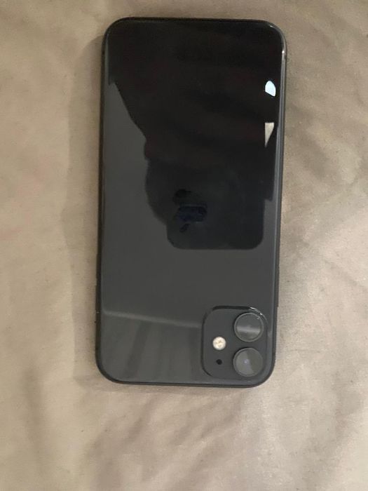 iPhone 11 akb 83 гарантия