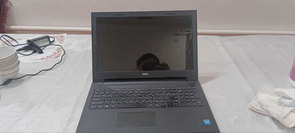 Srochniy notebook arzon narx sotiladi.