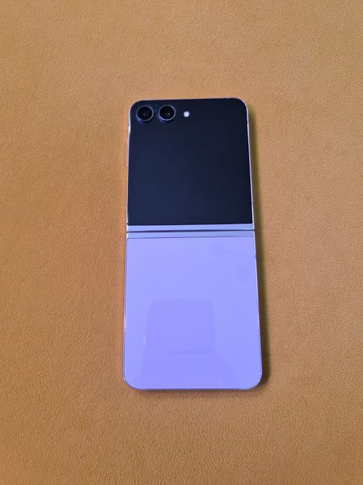Samsung Galaxy z flip 5