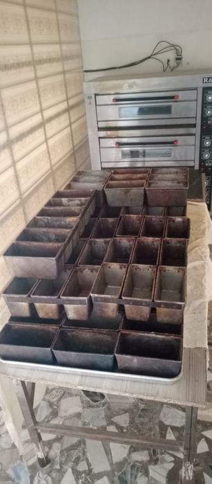 non yopadigan pechka i non yopish uchun xamir qoradigan aparat sotila