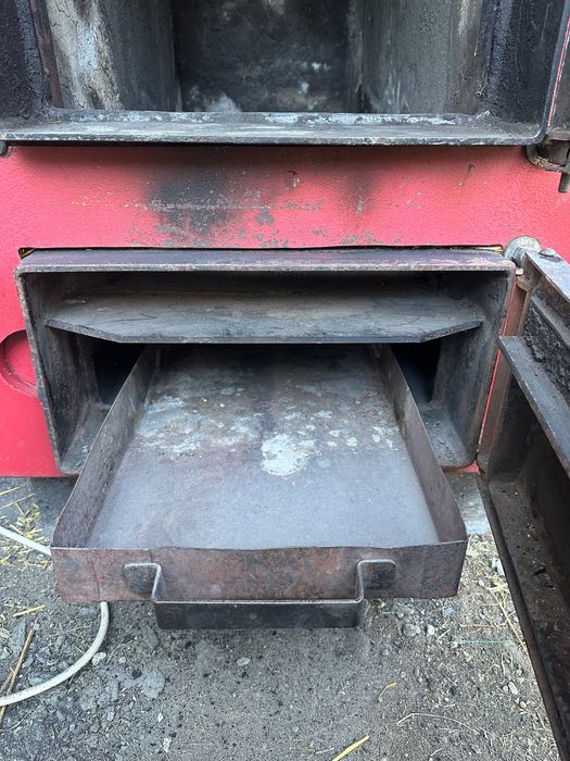 Centrala pe baloți de paie / lemne Rozmaring 25 kW + Puffer 800L