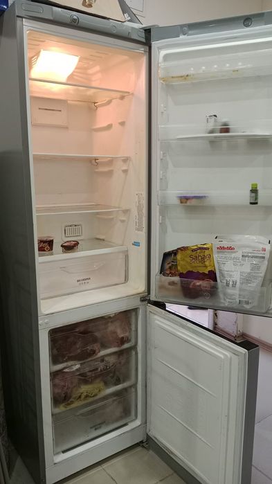 Холодильник indesit