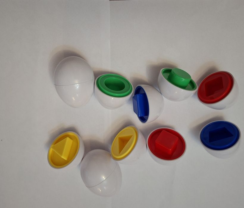 Jucărie educativă Montessori – ouă colorate 1–4 ani – testată