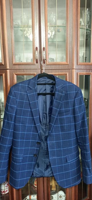 Продам пиджак на мальчика