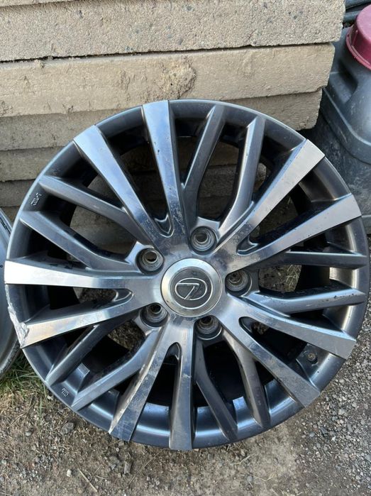 Диска Lexus 570.