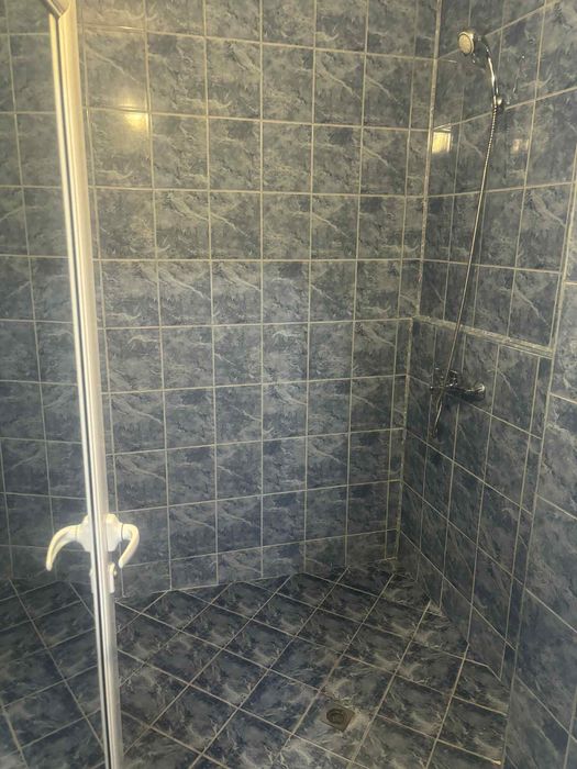 Дава се под наем Тристаен апартамент в Асеновград - 90 кв.м за 306 € - Снимка #14