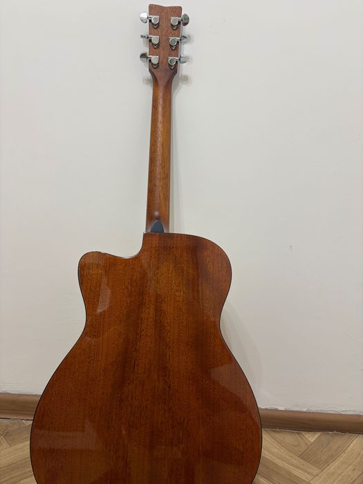 Электроакустическая гитара Yamaha FSX800C Natural