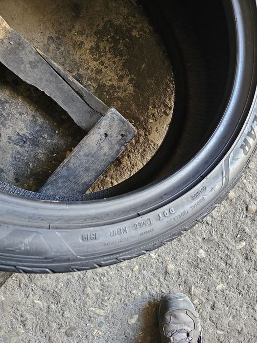 2 anvelope vara 245 40 19 Goodyear Runflat 2019