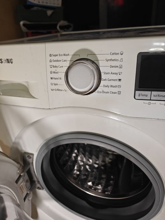 Пералня Samsung А+++ Eco bubble 1200 об. 7 кг.MODEL: WF70F5E5W2W