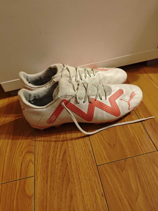 Adidasi de fotbal Puma