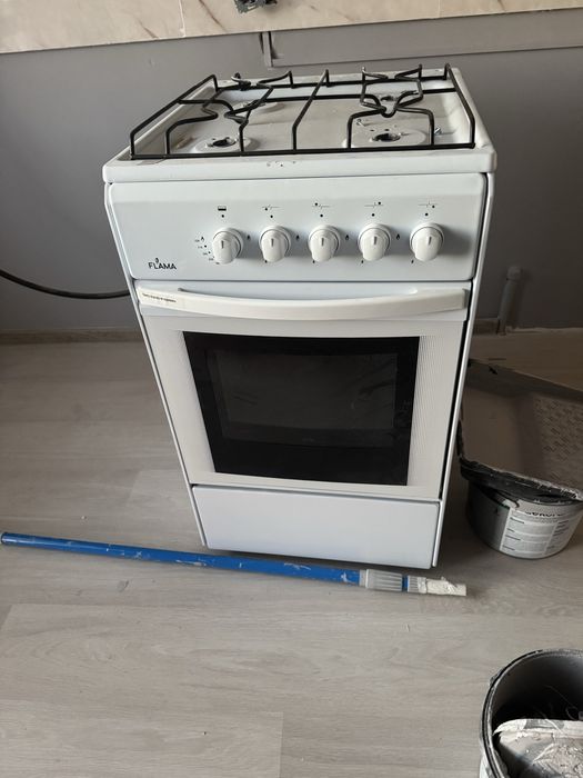 Продам газ плиту и духовка