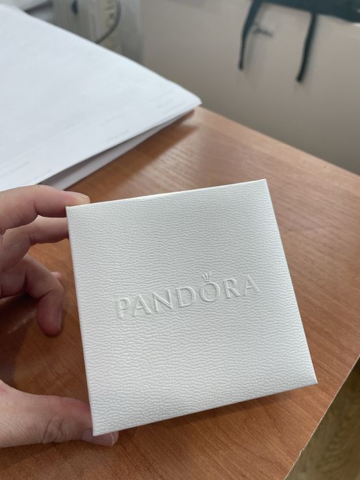 Продам браслет Pandora (Пандора)