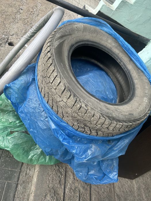 Продам резину ЗИМА Р15