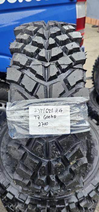 235 65 R 17 Off-road Tz.Gomme
