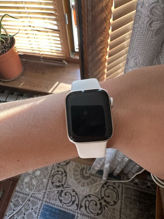 Apple watch se 2 gen 100% akb