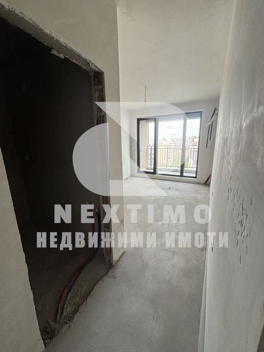 Продава се Тристаен апартамент в Пловдив, Христо Смирненски - 105 кв.м за 1381 €/кв.м - Снимка #10