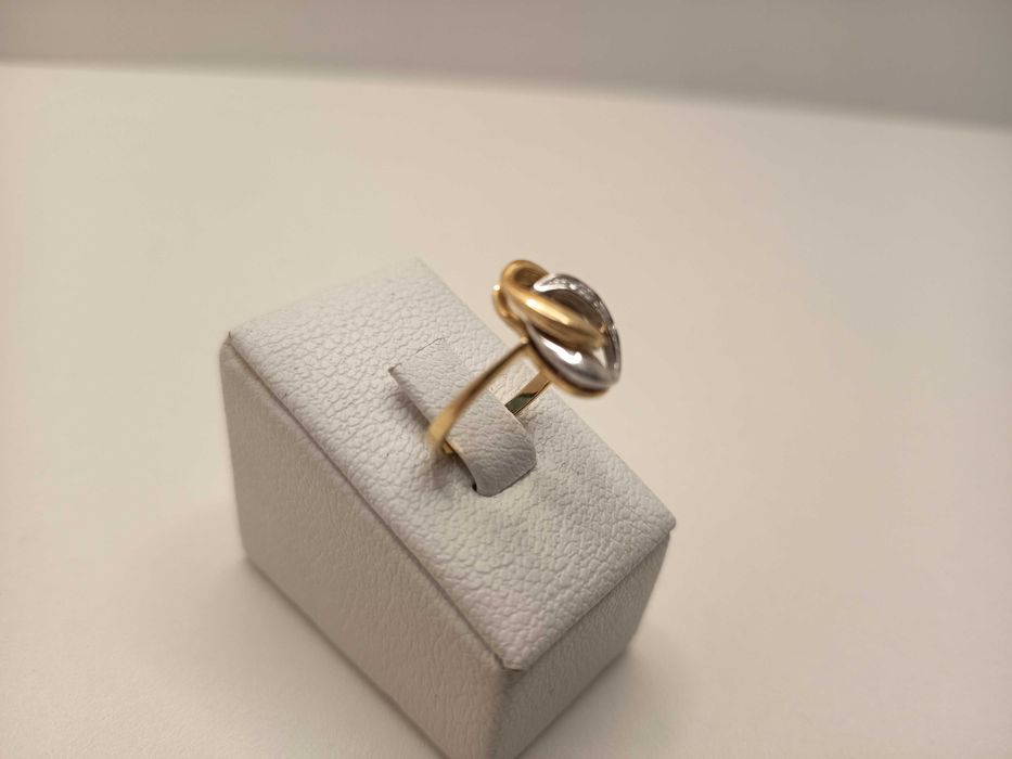 Inel aur galben + aur alb 18 Karate cu diamante (3.53 grame) ID10293