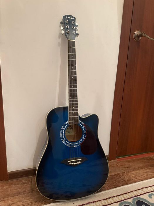 Продам новый гитара цена 60к договоримся