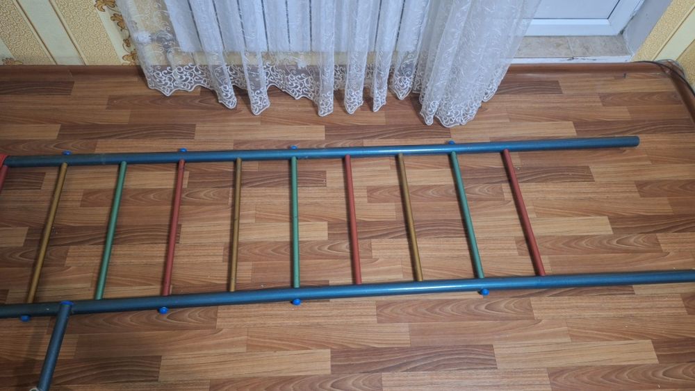 Шведская стенка.