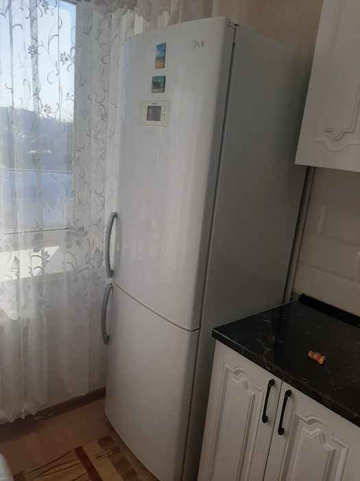 Холодильник марки  LG
