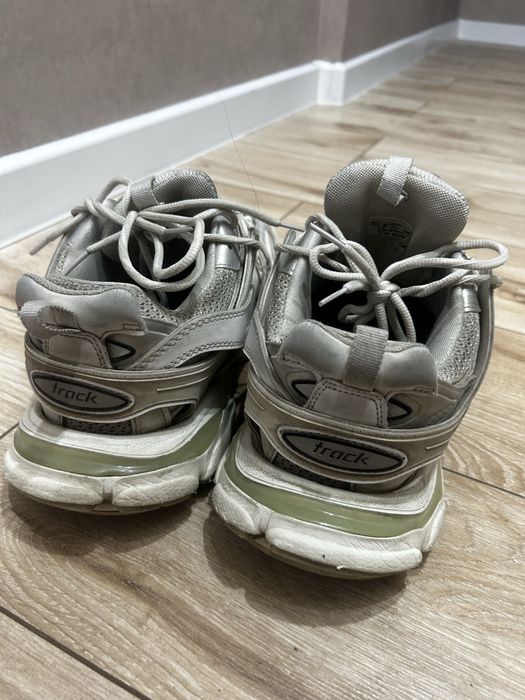 Balenciaga Track 1 44-46 size!!