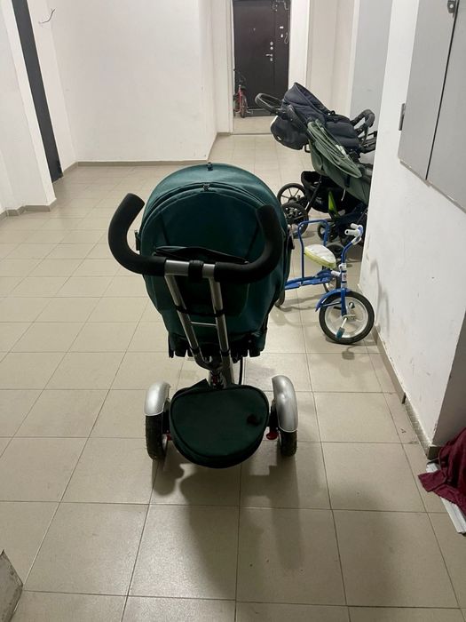 Коляска детская трехколесная