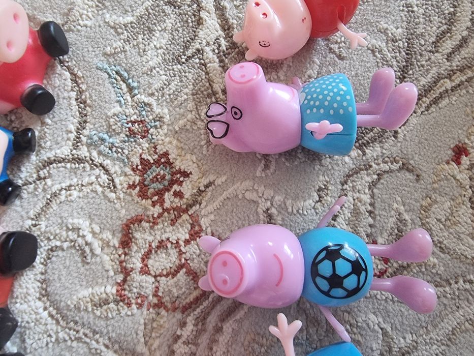 Свинка пэпа и её семья