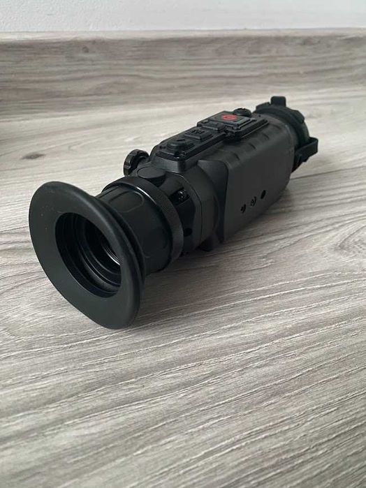 Camera cu termoviziune Clip-On GUIDE TA425 (noua)