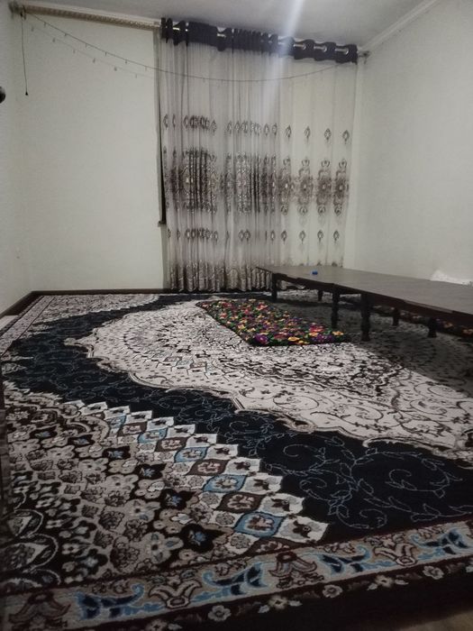 Умида чорраха дом сотилади