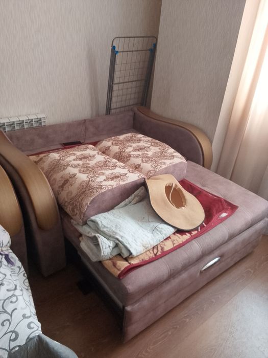 Диван для гостиной
